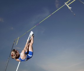 开云体育平台-替补手术刀切开金元防线，当内马尔的华丽在拜仁的实用主义前崩塌，手术刀肢解金元，华丽终败给实用